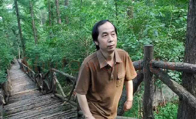 张伟平·张伟平