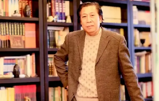 应一平