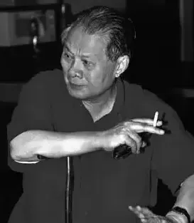 亚明