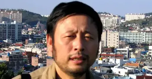 莫雄