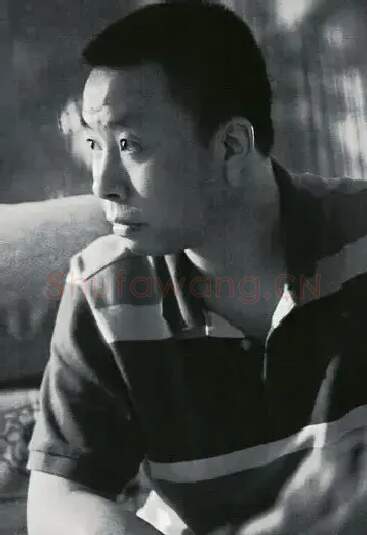 王卓