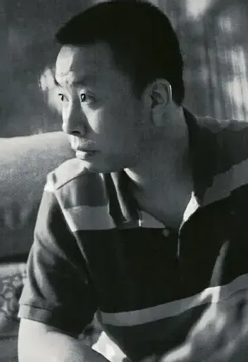 王卓