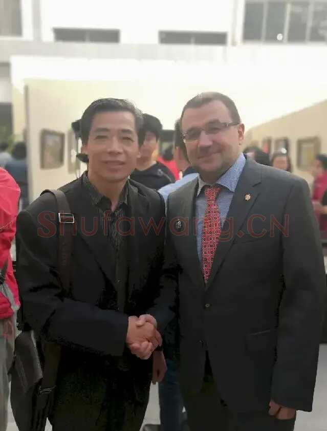 赵云杰·画家赵云杰与俄罗斯画家留影