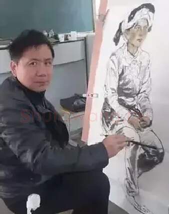 杨少彤
