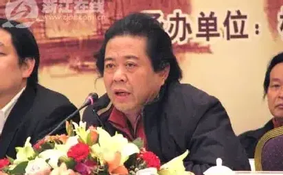 刘健