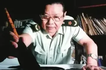 李铎
