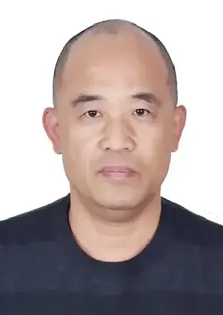 郭去尘