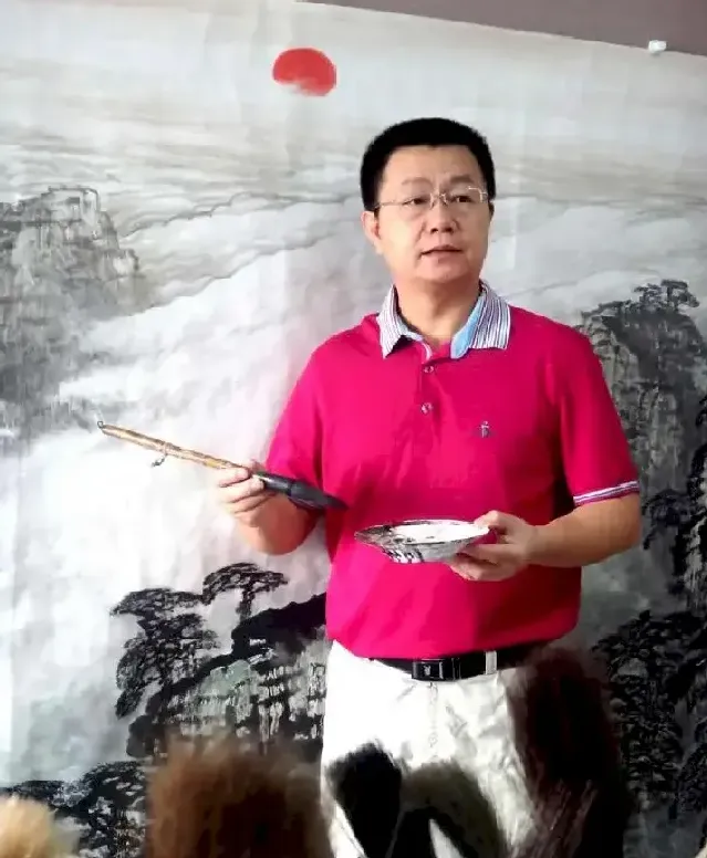 罗渊