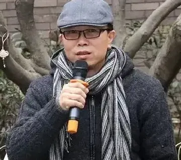 商亚东