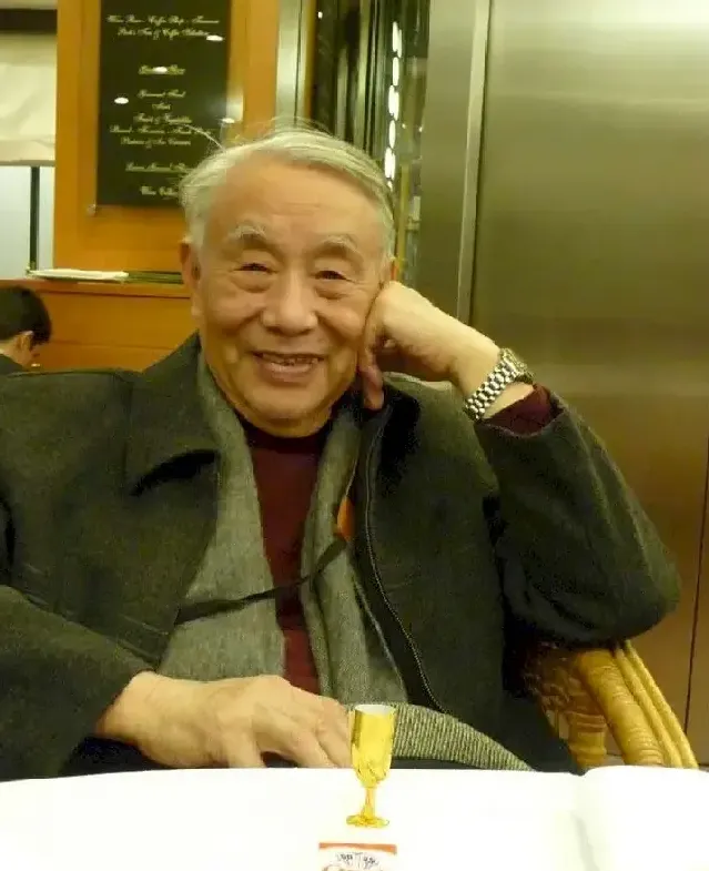 鲁慕迅·鲁慕迅