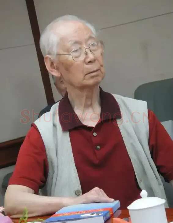 高虹