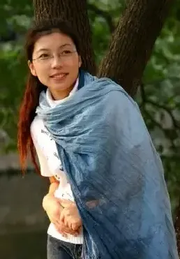 李艺华