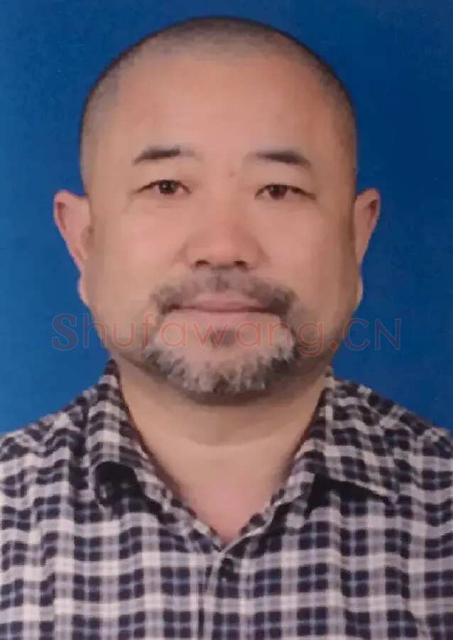 耿宏亮
