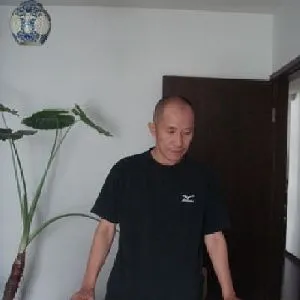 薛军宁
