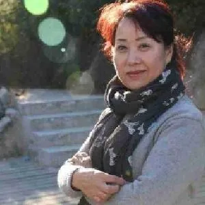 潘华