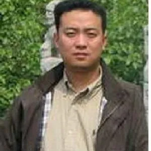 陈晓春