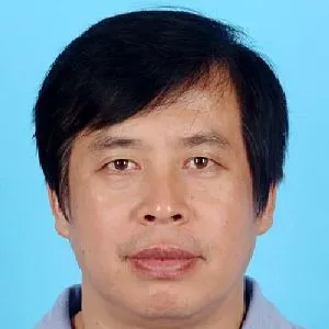 周利群