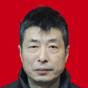 李犁