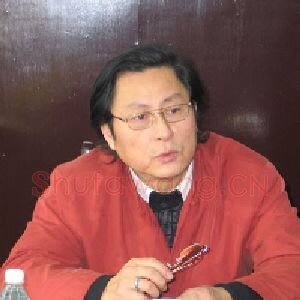 易洪斌