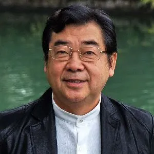谢天成