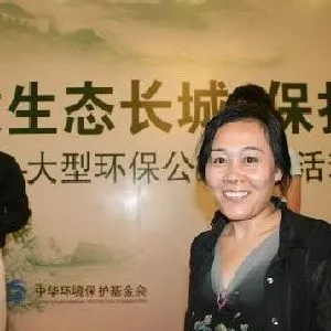 曾迎春