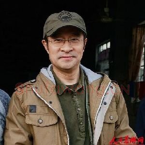 张彦