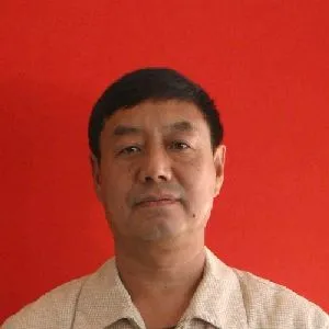 黄显平