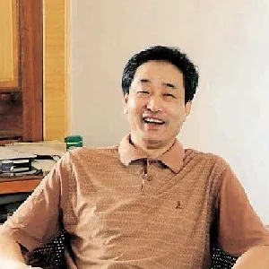王利华