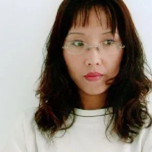 张越