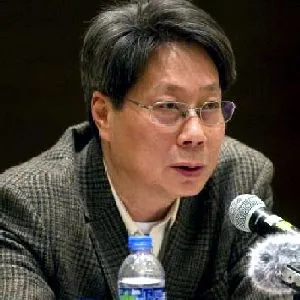 施大畏