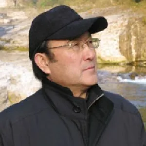 凌承纬