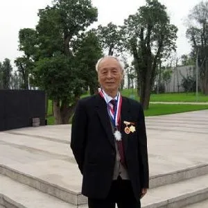 刘友柏