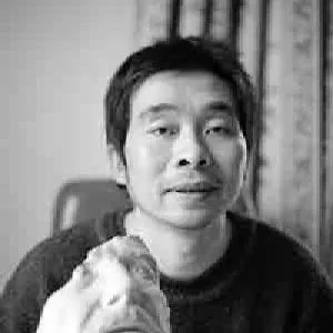 陈伟