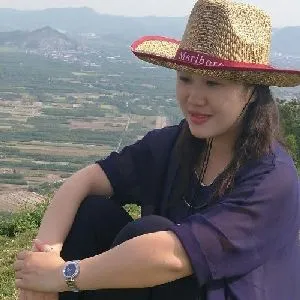 唐雪梅
