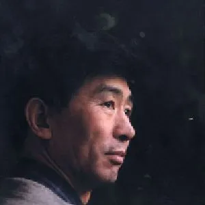 张艺华