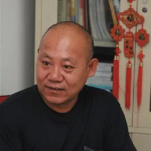 孙国伟