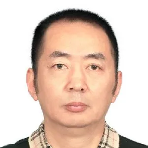 梁秋克
