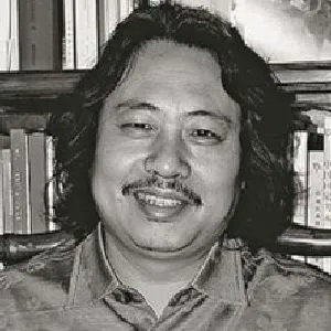 贾广健
