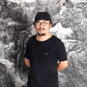 邹明
