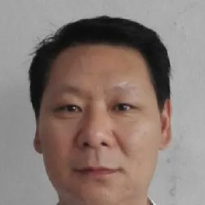 秦英豪