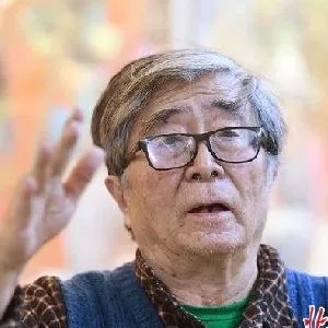 曹达立