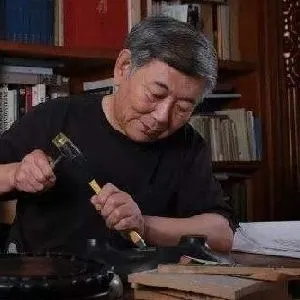 王镛