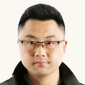 王何姓