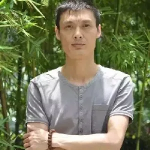 仇宏志