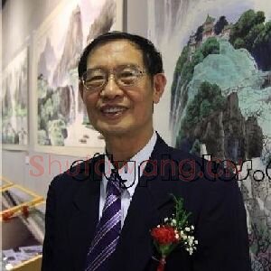 彭石根