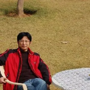 李志坚