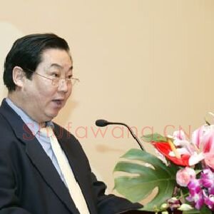 李东辉