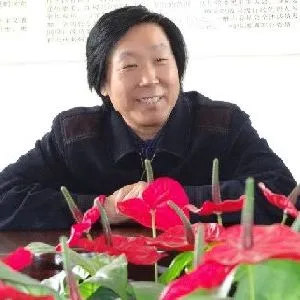 邱新良