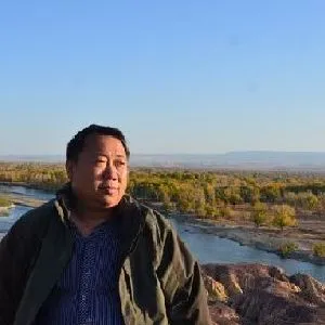 李军
