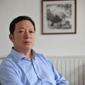 李曙光